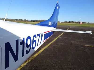 Cessna 182H photo 12