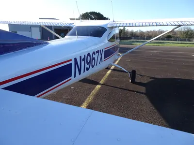 Cessna 182H photo 14