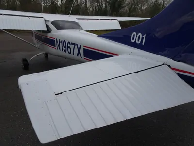 Cessna 182H photo 36