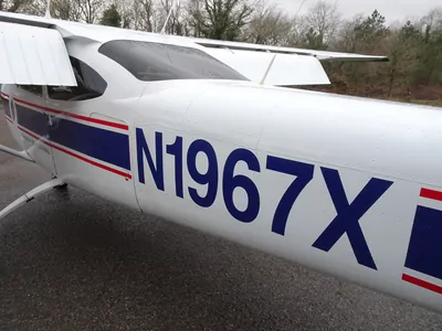 Cessna 182H photo 37