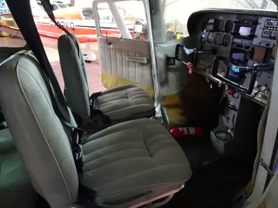Cessna 182H photo 64
