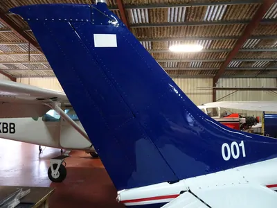 Cessna 182H photo 70