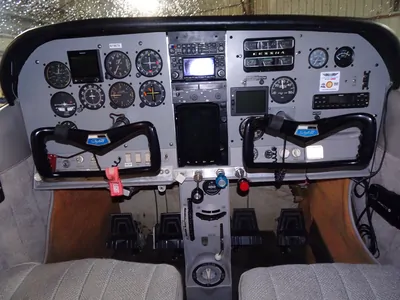 Cessna 182H photo 71